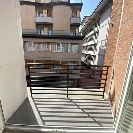 Ruote Charlotte Apartman *